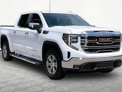 Used 2023 GMC Sierra 1500 SLT w/ SLT Convenience Package