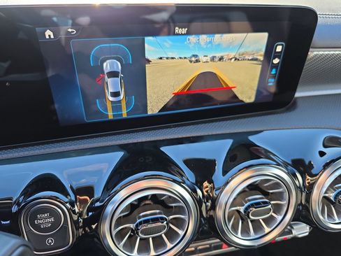 Used 2024 Mercedes-Benz CLA 250 4MATIC image 32