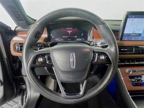 Used 2022 Lincoln Aviator Reserve w/ Elements Package Plus image 12