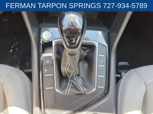 Used 2024 Volkswagen Taos SE FWD image 27