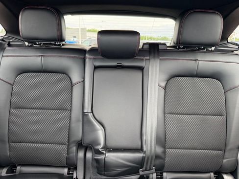 Used 2024 Ford Escape ST-Line w/ Tech Pack #1 AWD/4WD image 15