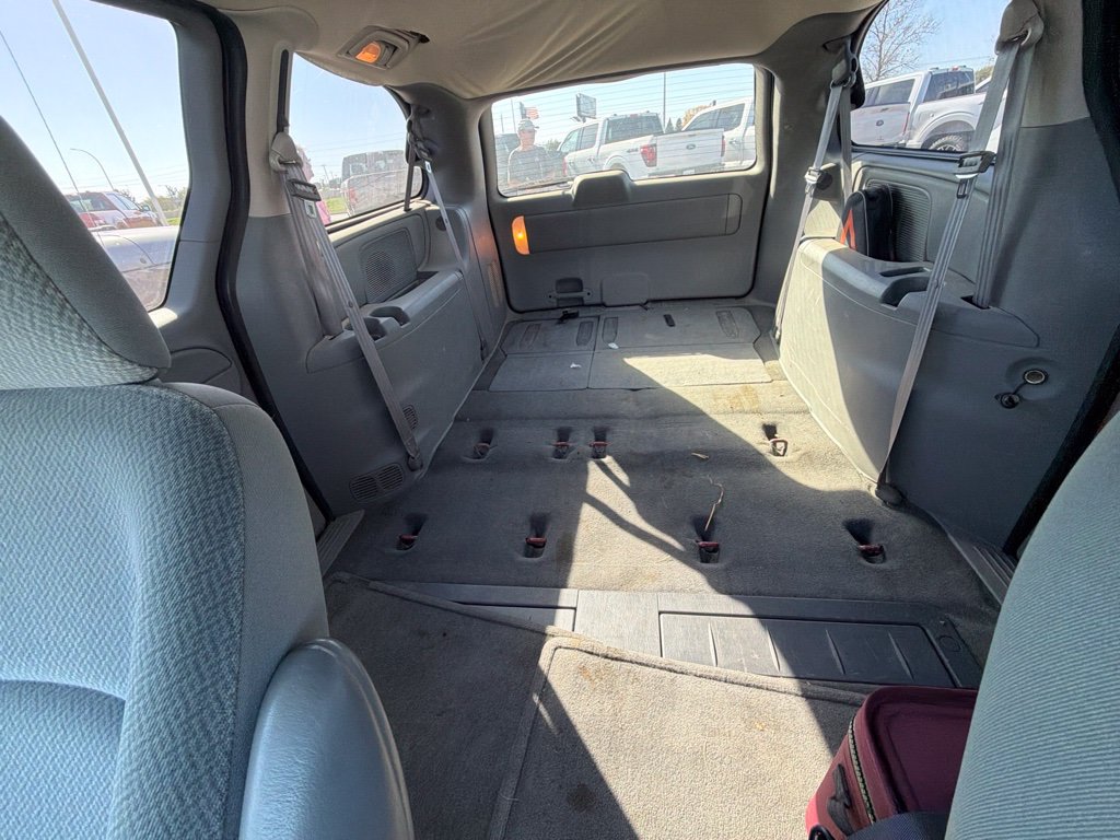 Used 2005 Dodge Grand Caravan SXT FWD image 6
