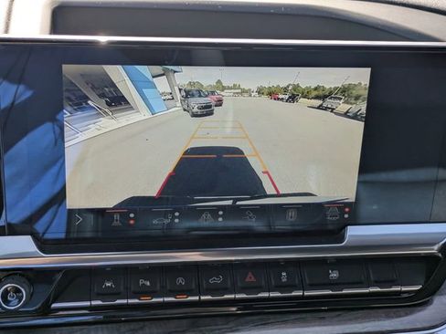 Used 2024 Chevrolet Silverado 1500 LTZ w/ LTZ Convenience Package II image 22