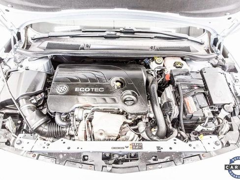 Used 2019 Buick Cascada Premium image 38