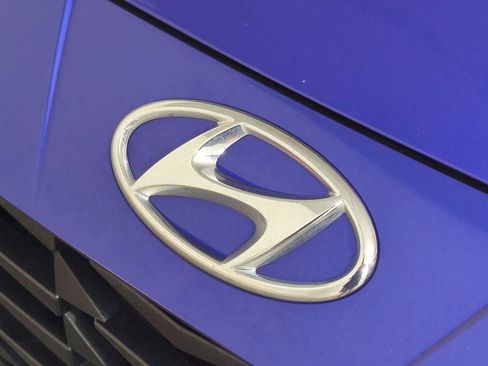Used 2023 Hyundai Elantra SEL w/ Convenience Package FWD image 13