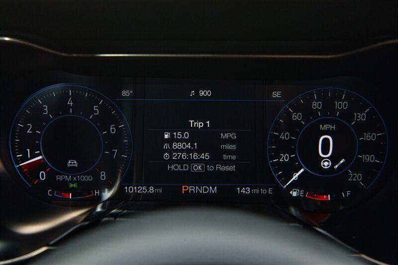 Used 2021 Ford Mustang Shelby GT500 w/ Technology Package RWD image 25