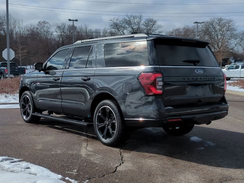 Used 2023 Ford Expedition Max Limited image 6