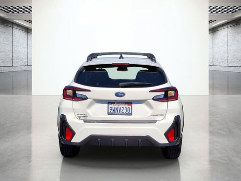 Certified 2025 Subaru Crosstrek 2.5i Premium AWD/4WD image 8