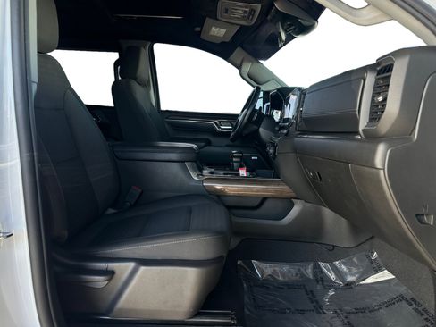Used 2024 Chevrolet Silverado 1500 RST w/ All Star Edition Plus AWD/4WD image 15