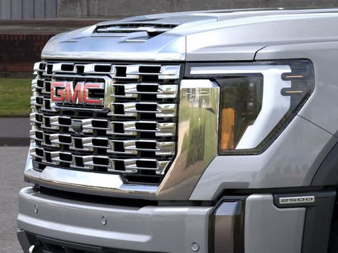 New 2026 GMC Sierra 2500 Denali AWD/4WD image 13