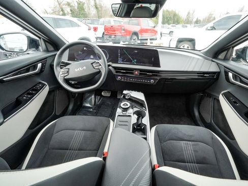 Used 2024 Kia EV6 GT-Line image 36