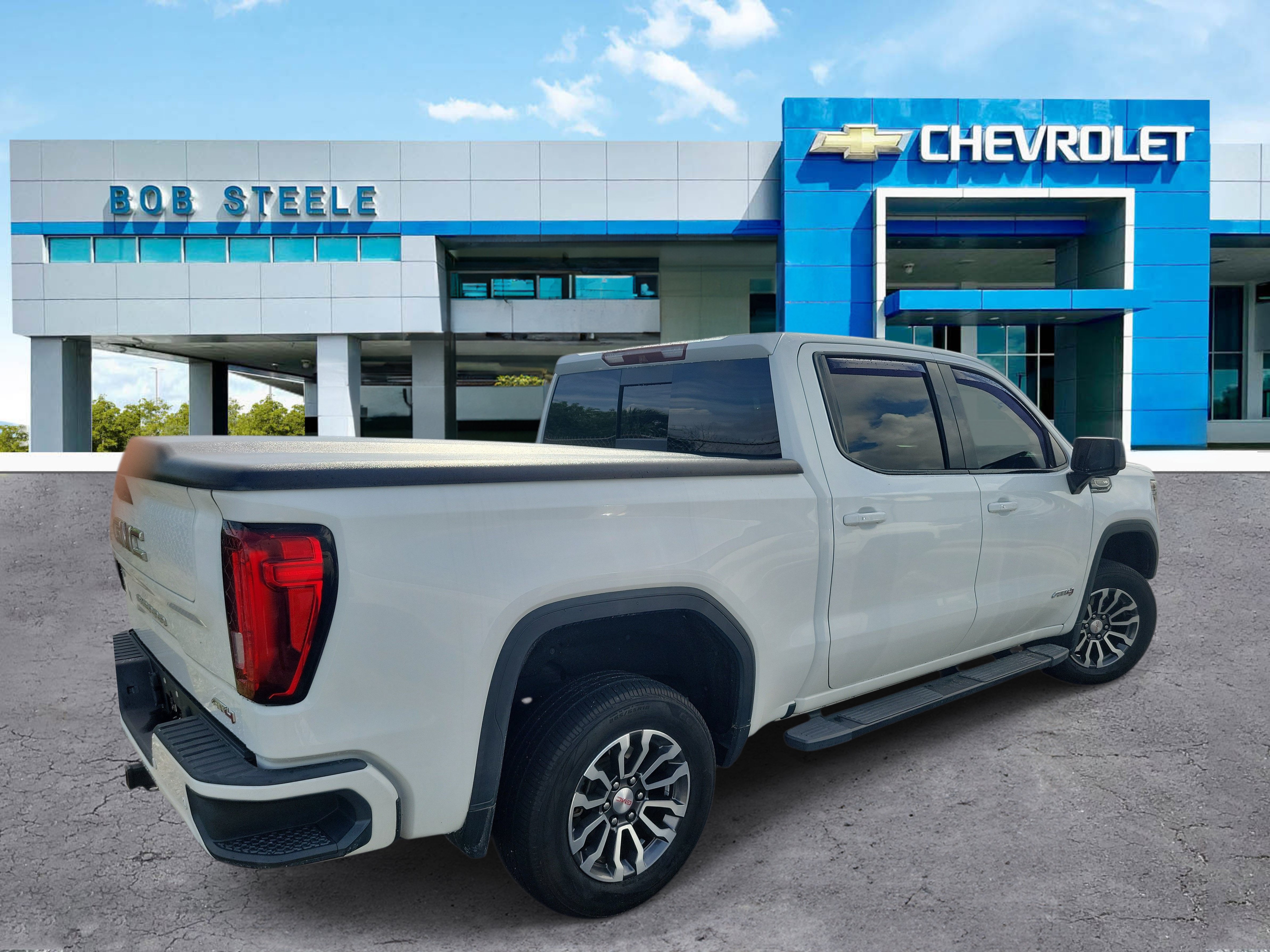 Used 2019 GMC Sierra 1500 AT4 w/ AT4 Premium Package AWD/4WD image 5