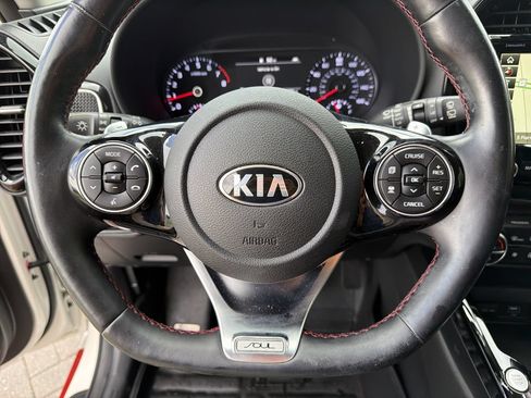 Used 2021 Kia Soul Turbo FWD image 27