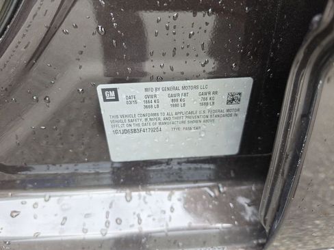 Used 2015 Chevrolet Sonic LT w/ Fun and Sun Package image 31