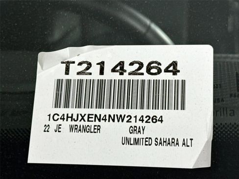 Used 2022 Jeep Wrangler Unlimited Sahara AWD/4WD image 47