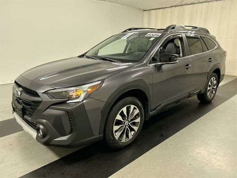 Used 2025 Subaru Outback Limited w/ Popular Package #2 image 5