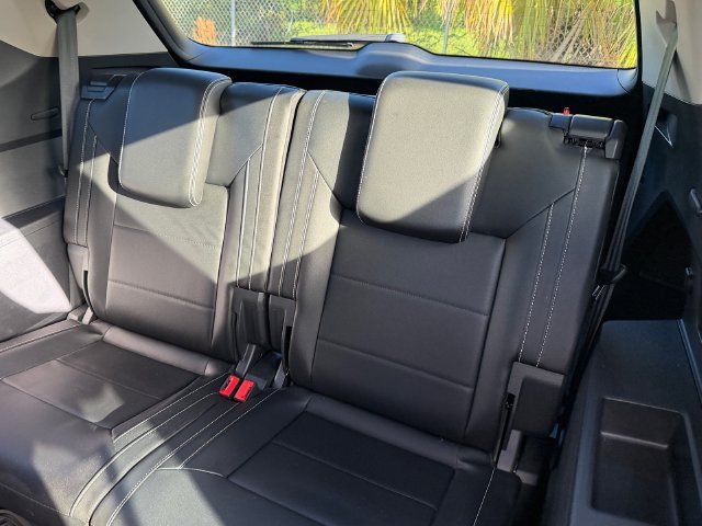 Used 2021 Volkswagen Atlas SE FWD image 12