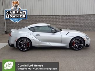 Used 2022 Toyota Supra Premium w/ Driver Assist Package video 2