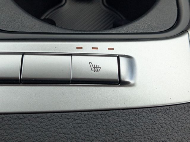 New 2026 Kia Carnival FWD image 26