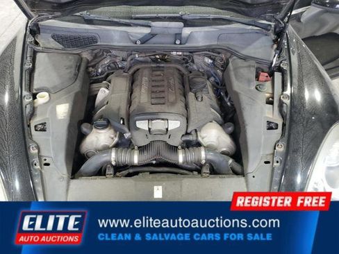 Used 2011 Porsche Cayenne Turbo image 24