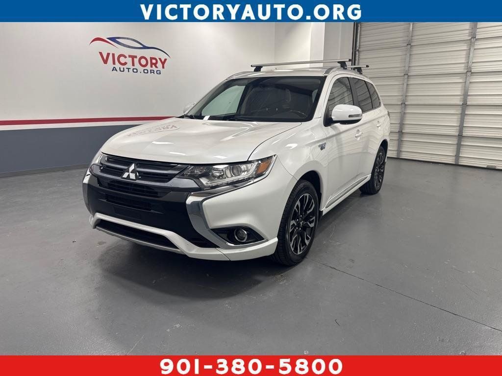 Used 2018 Mitsubishi Outlander SEL AWD/4WD image 1