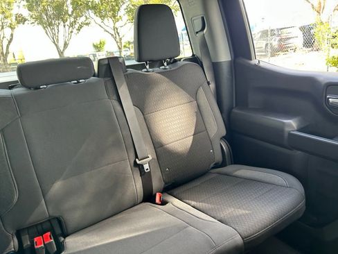 Used 2024 Chevrolet Silverado 1500 Custom image 15