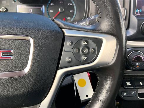 Used 2018 GMC Canyon SLT w/ Driver Alert Package image 25