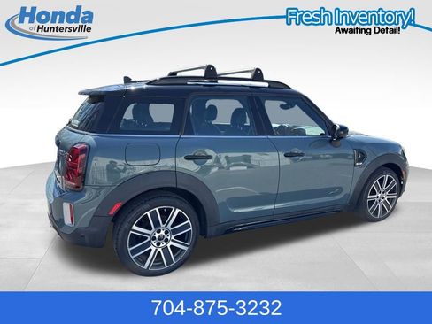 Used 2021 MINI Cooper Countryman S w/ Driver Assistance Package image 9