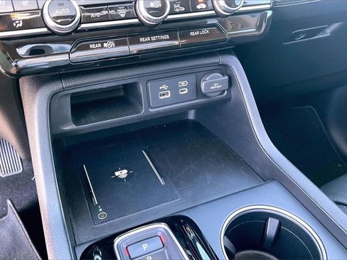 Used 2023 Honda Pilot Elite image 31