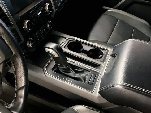 Used 2019 Ford F150 Raptor w/ Equipment Group 802A Luxury image 32