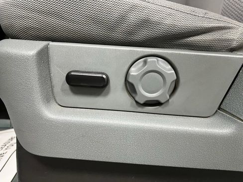 Used 2014 Ford F150 XLT w/ Equipment Group 302A Luxury image 25