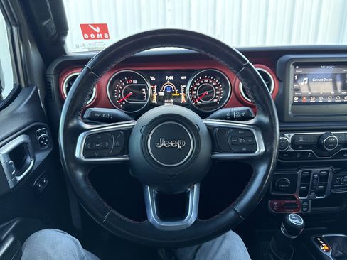 Used 2020 Jeep Gladiator Rubicon w/ Trailer Tow Package image 28