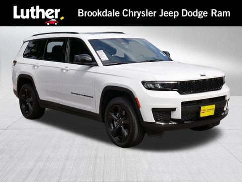 Used 2025 Jeep Grand Cherokee L Altitude AWD/4WD image 1