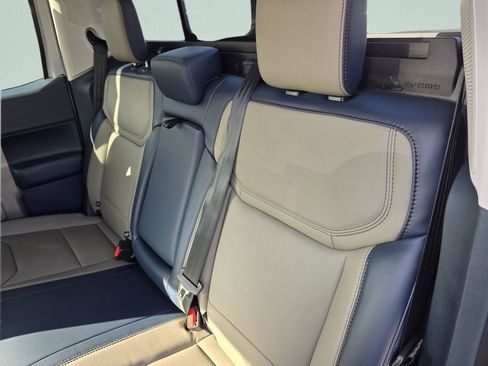 New 2026 Ford Maverick Lariat w/ 4K Tow Package image 27