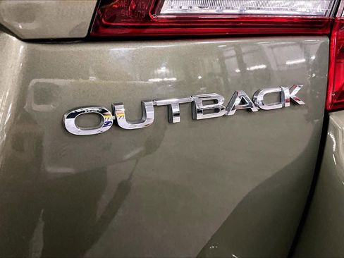 Used 2019 Subaru Outback 2.5i Limited image 9