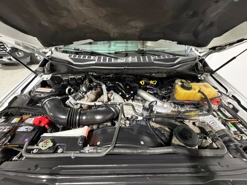 Used 2017 Ford F250 Platinum w/ Platinum Ultimate Package AWD/4WD image 20