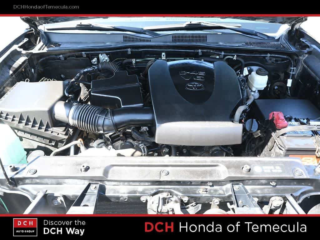 Used 2019 Toyota Tacoma SR5 RWD image 23