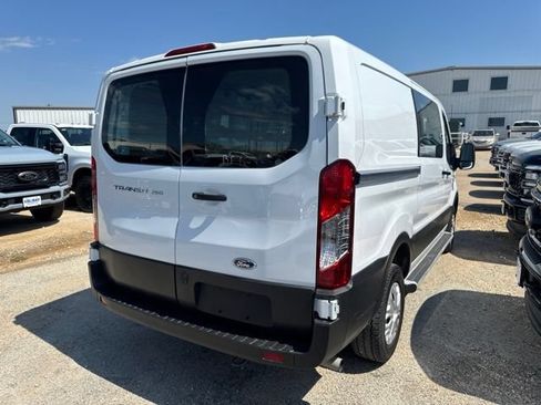 Used 2025 Ford Transit 250 Low Roof w/ Exterior Upgrade Package RWD image 5