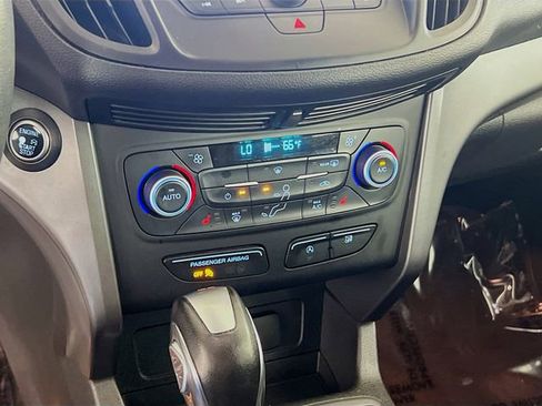 Used 2019 Ford Escape SEL FWD image 12