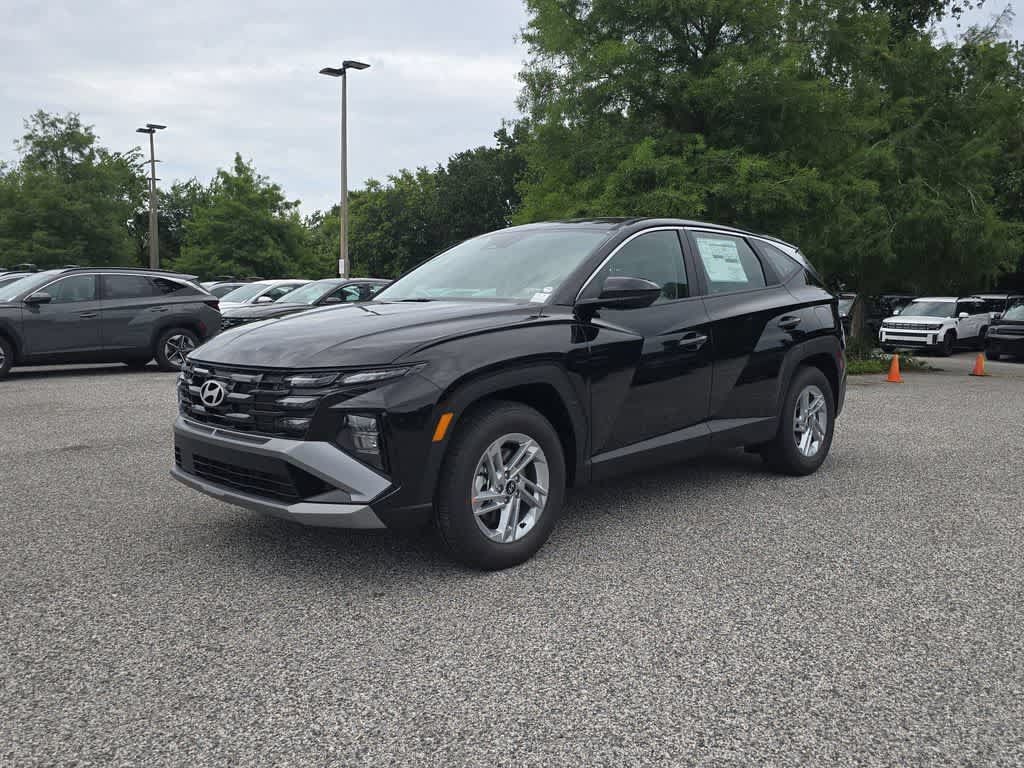 New 2026 Hyundai Tucson SE FWD image 2