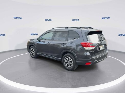 Used 2019 Subaru Forester Premium image 6