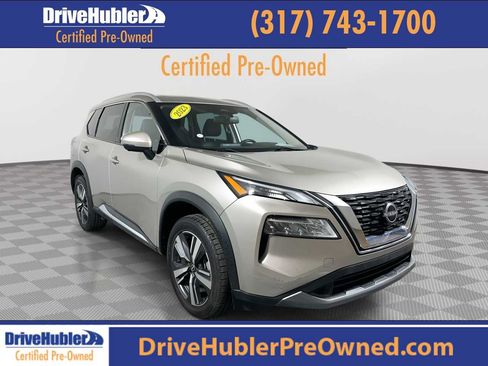 Used 2023 Nissan Rogue SL image 1