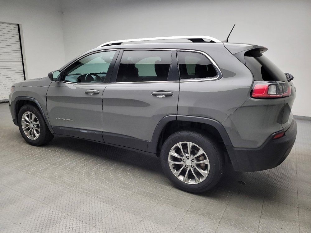Used 2021 Jeep Cherokee Latitude Plus FWD image 3