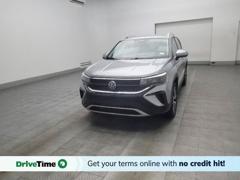 Used 2022 Volkswagen Taos SE w/ IQ.Drive SE Package AWD/4WD image 1