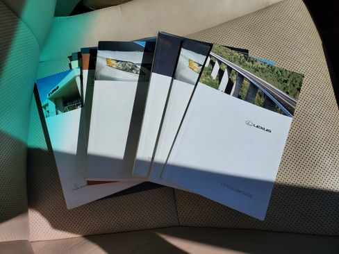 Used 2012 Lexus RX 350 FWD w/ Premium Pkg image 48