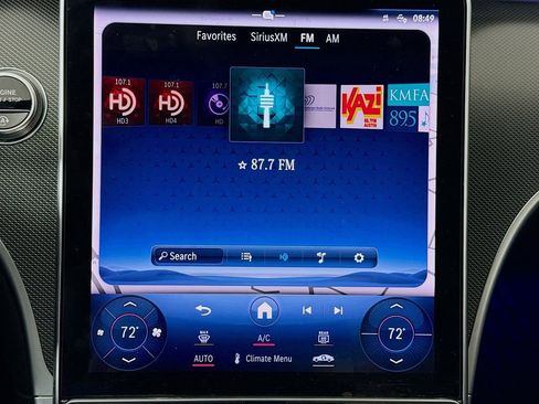 Used 2024 Mercedes-Benz C 300 4MATIC Sedan w/ AMG Line w/ Night Package image 15