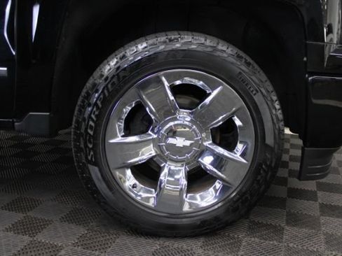 Used 2015 Chevrolet Silverado 1500 LT w/ Custom Sport Edition AWD/4WD image 5