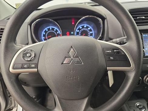 Used 2025 Mitsubishi Outlander Sport AWD image 25