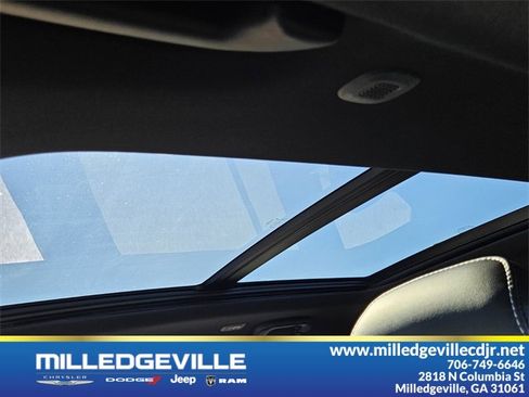 New 2025 Jeep Grand Cherokee Limited w/ Black Appearance Package image 6