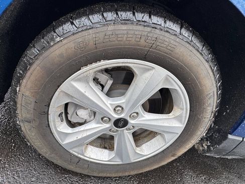 Used 2023 Ford Edge SE image 27